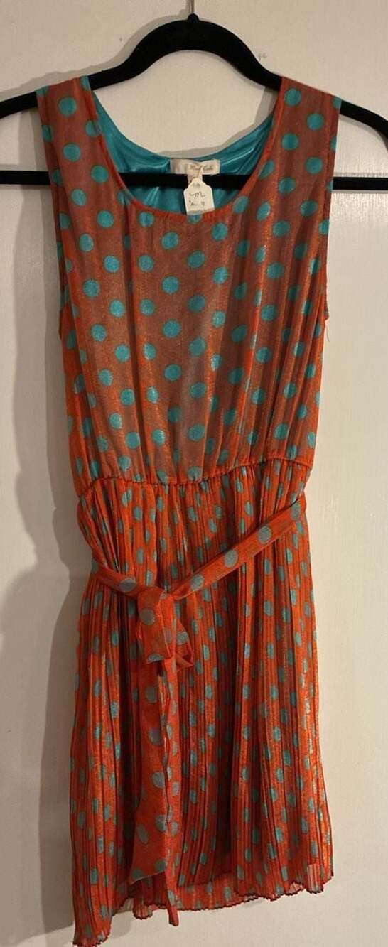 Mind Code Sleeveless Pleated Polka Dot Dress in Orange and Teal